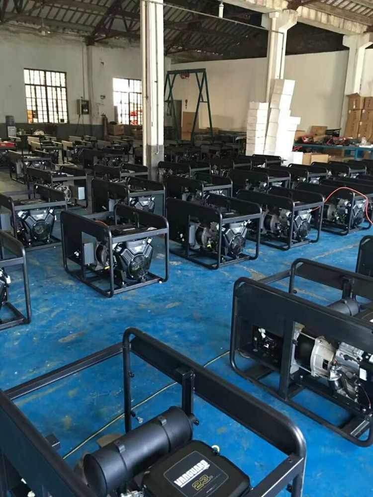 小型柴油發(fā)電機的燃油過濾系統(tǒng)：保護發(fā)動機