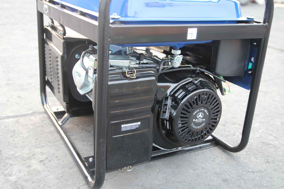 小型柴油發(fā)電機(jī)的耐用性與可靠性:長期運行的考量 小型柴油發(fā)電機(jī)的耐用性與可靠性:長期運行的考量