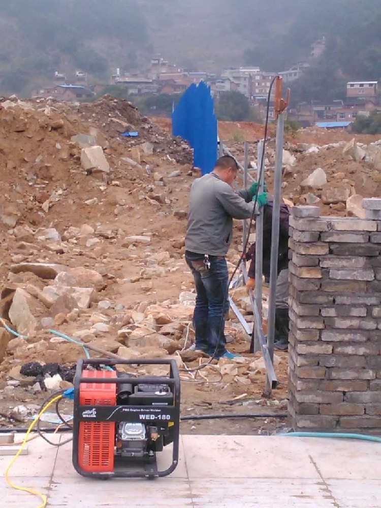 商業(yè)場所臨時(shí)供電的理想選擇—商用小型發(fā)電機(jī) 商業(yè)場所臨時(shí)供電的理想選擇—商用小型發(fā)電機(jī)